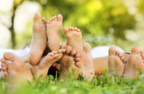 contact with other people's feet can cause fungal infection